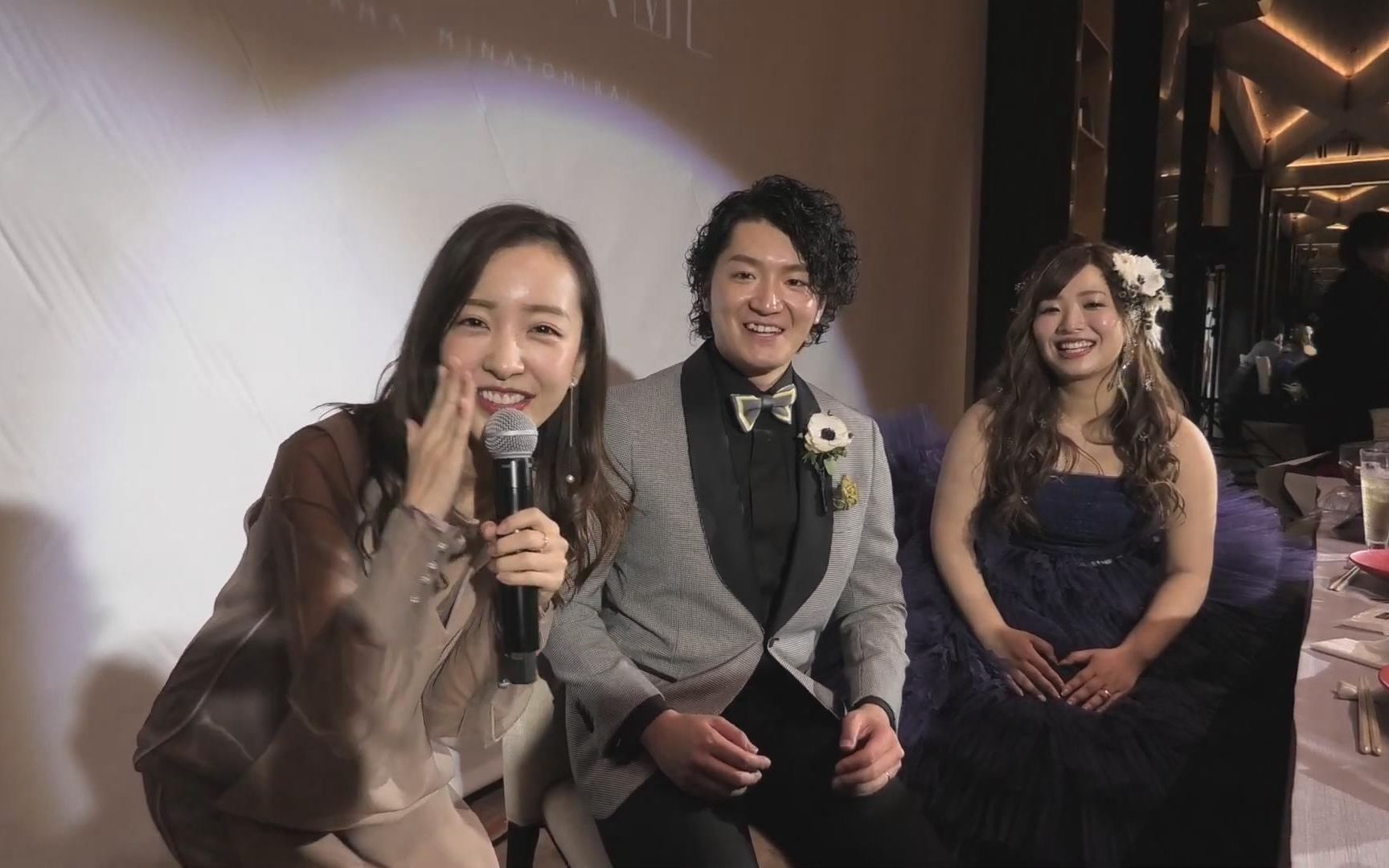 板野友美突然现身粉丝婚礼_哔哩哔哩 (゜-゜)つロ 干杯~-bilibili