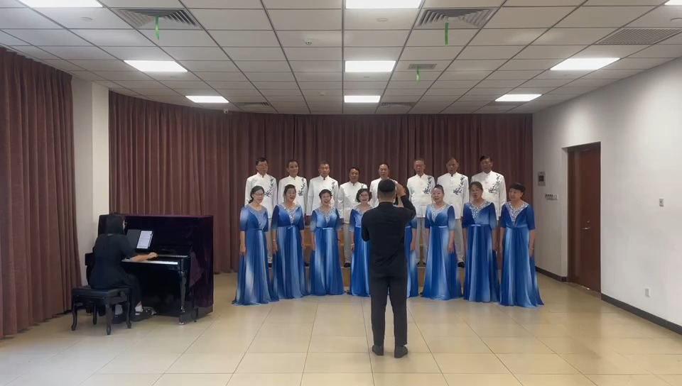 13,厦门市在水一方合唱艺术团