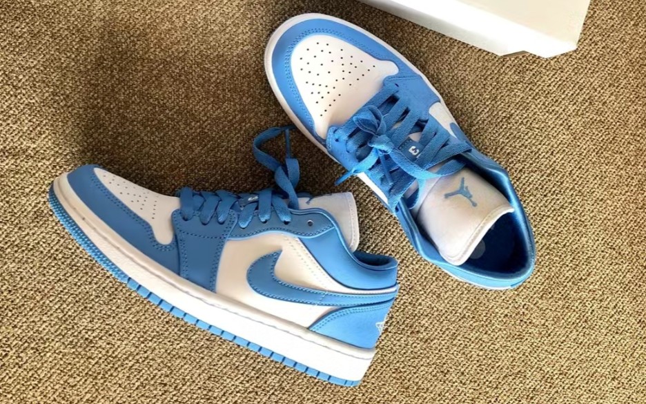 aj1大学蓝低帮