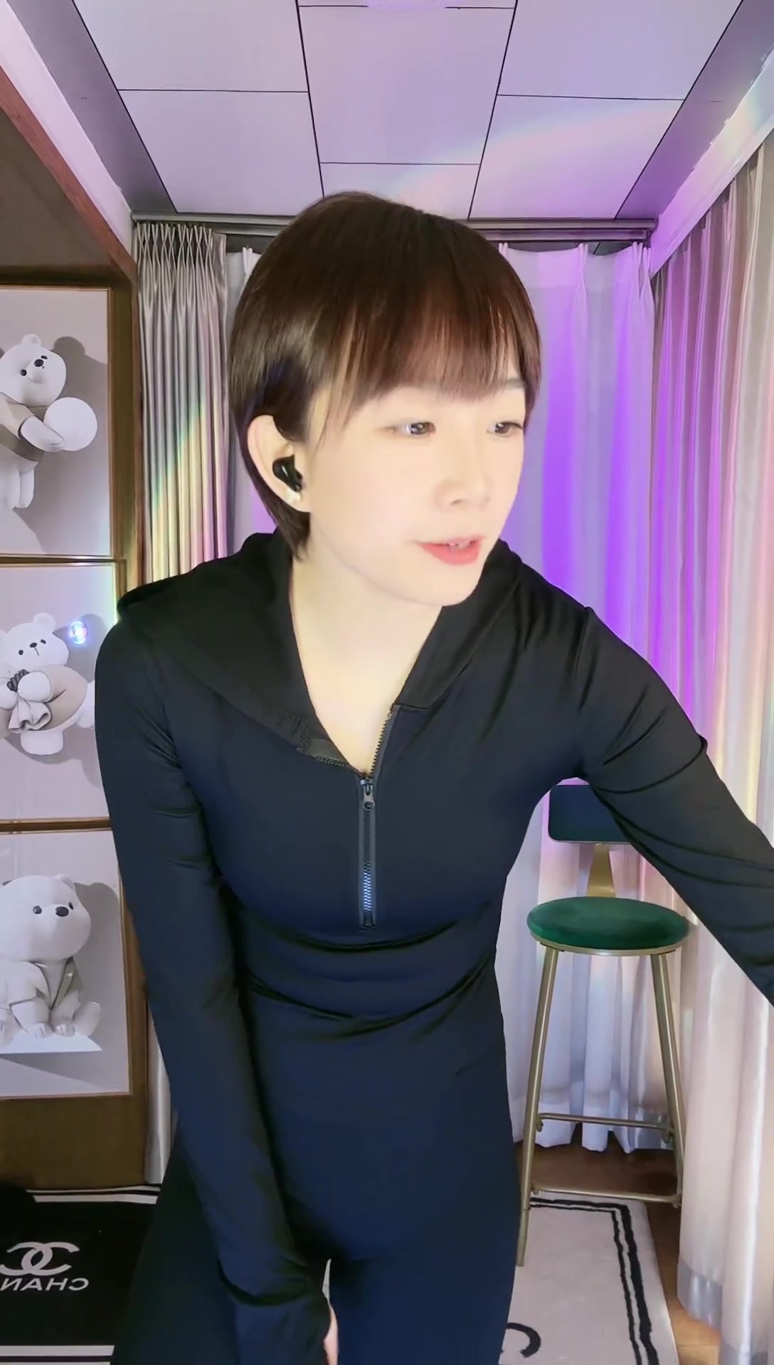 抖音_叶小羽1220_240227_120200