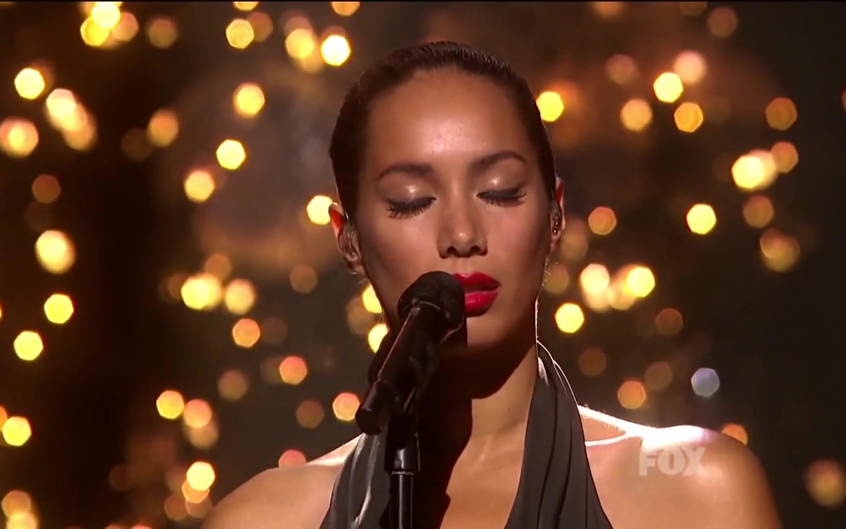 [图]【超好听】Leona Lewis - RUN (Live 2011.12.22 Final X Factor USA)