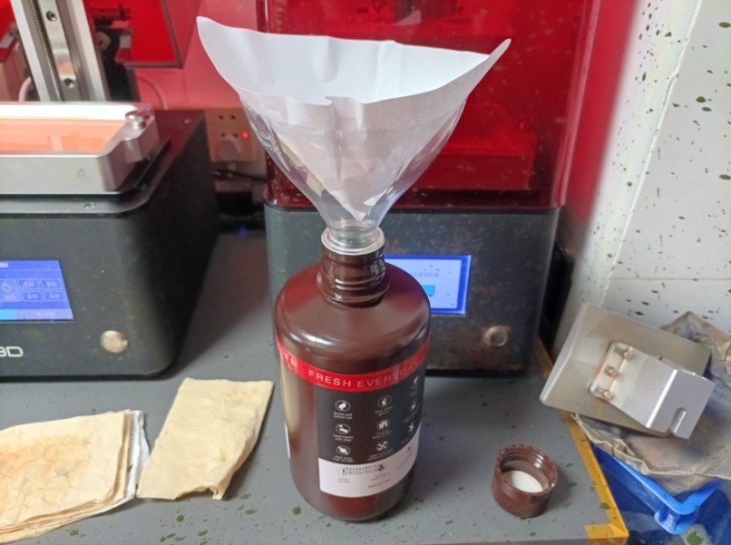 过滤树脂合适的漏斗也许就是你的可乐瓶