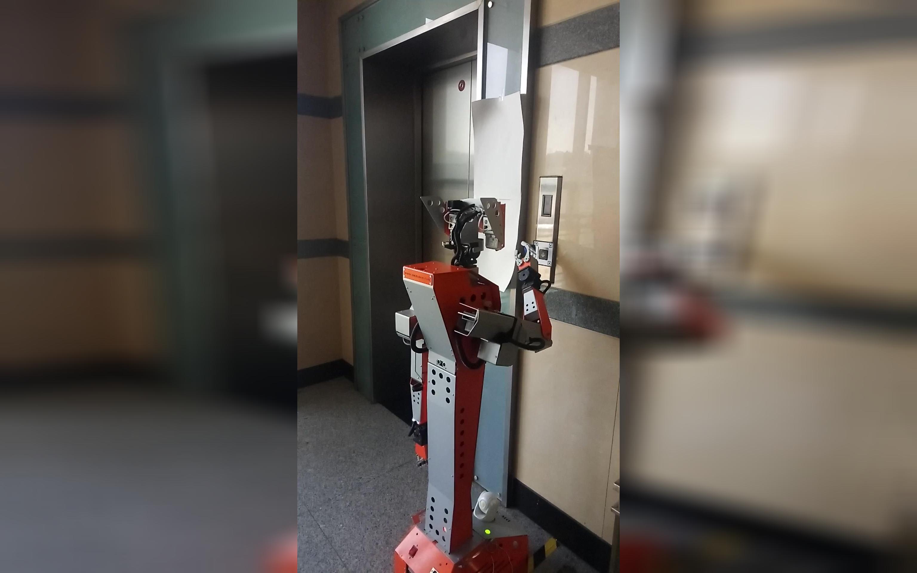 双臂机器人按电梯实验记录