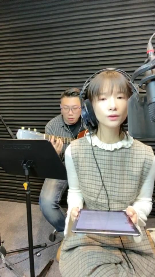 苏妙玲施舍一直播9