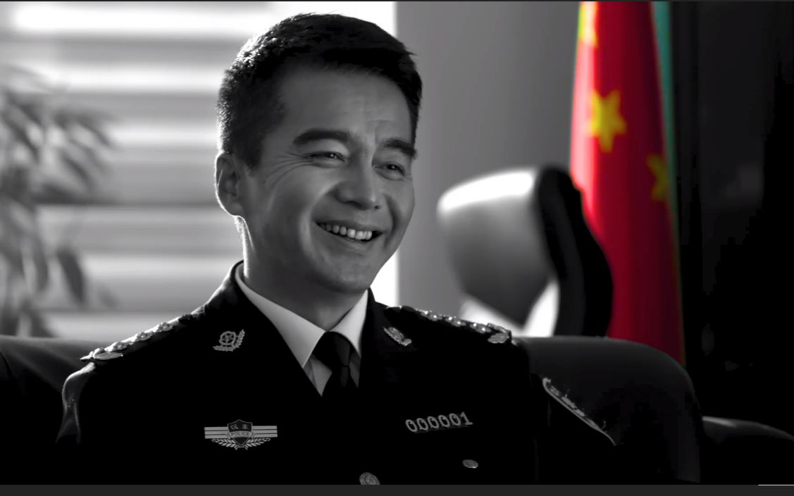 人 人 都 是 祁 同 伟