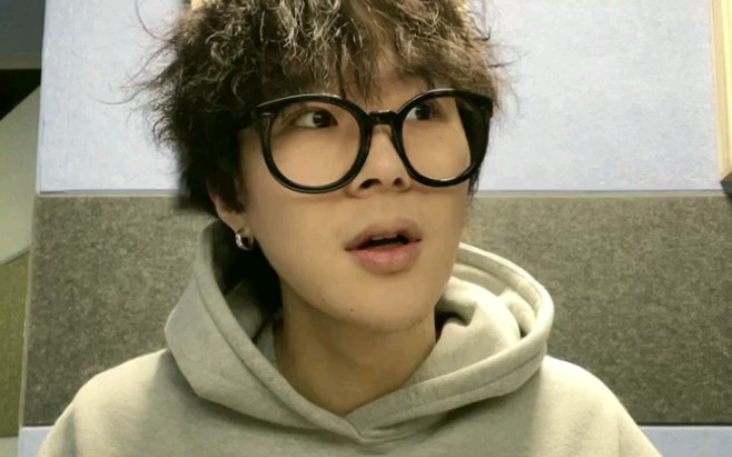 【round_2早安】20220127 卷毛上线 过两天发歌 和大d好玩的事 一起听