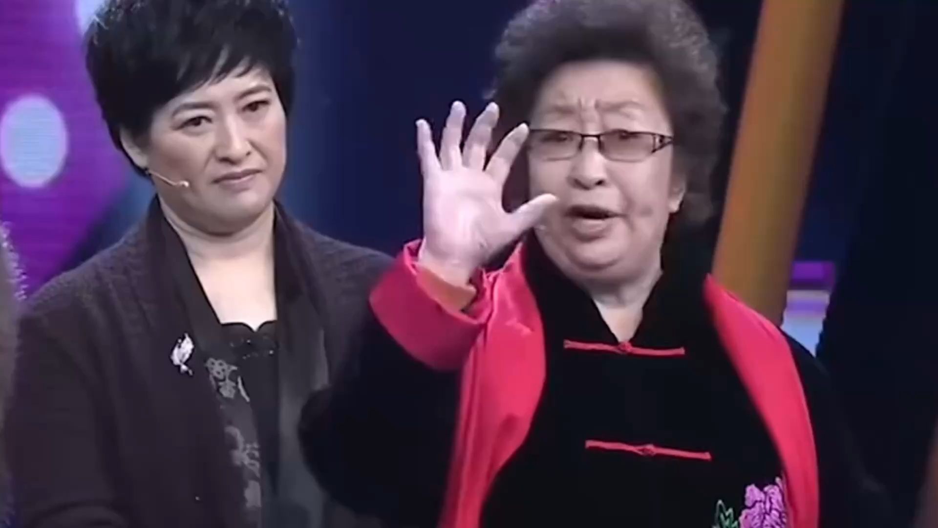 93岁老戏骨彭玉去世，两段婚姻历尽风雨，最后露面身形消瘦满头白发