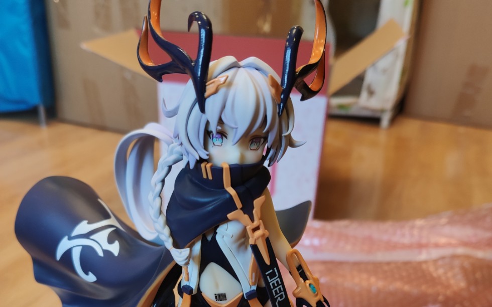 萌新入手的第一个手办,君临之境珞珈手办