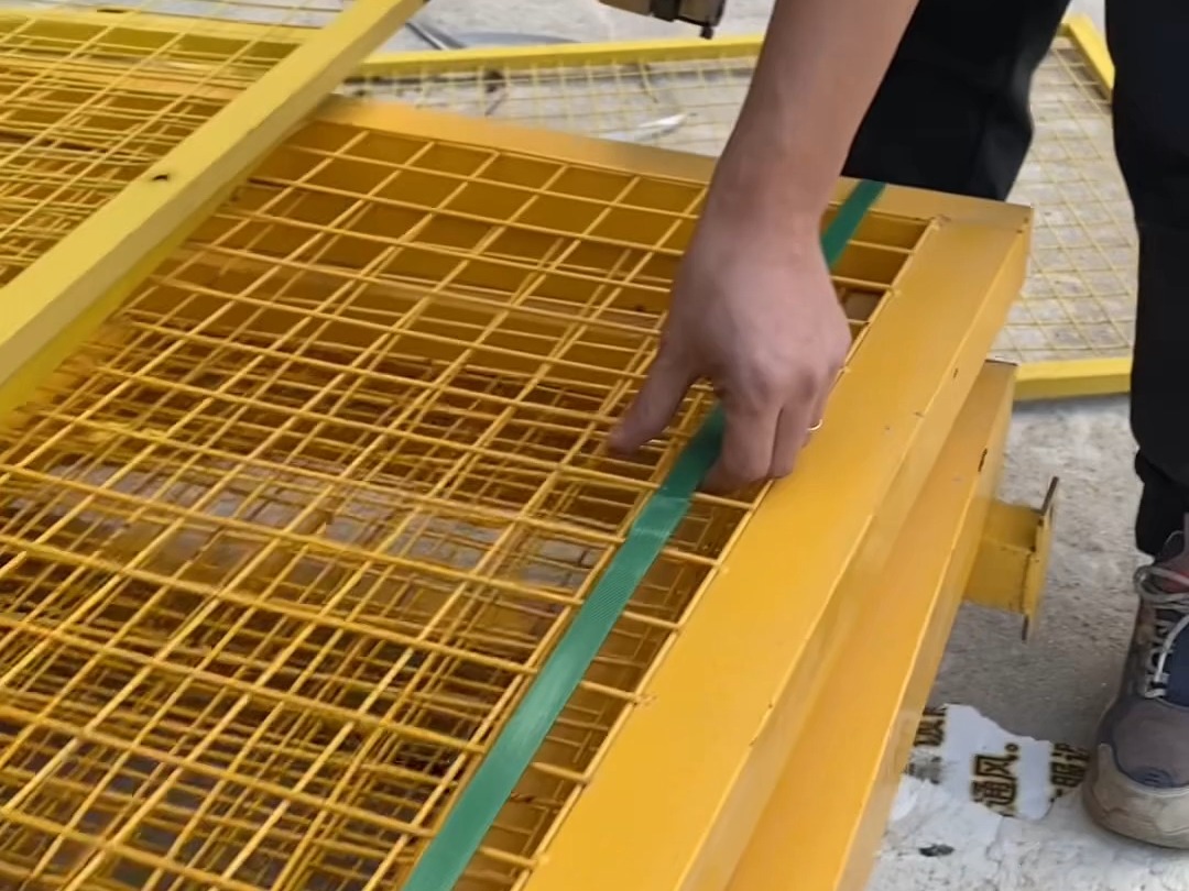 低故障电动打包机牢固捆扎护栏,化纤压包