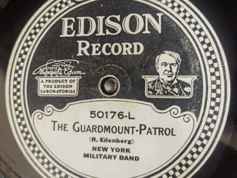 爱迪生唱片(No.50176L), 1914年发行.曲名:“The GaurdmountPatrol”,演奏:New York Military Band.哔哩哔哩bilibili