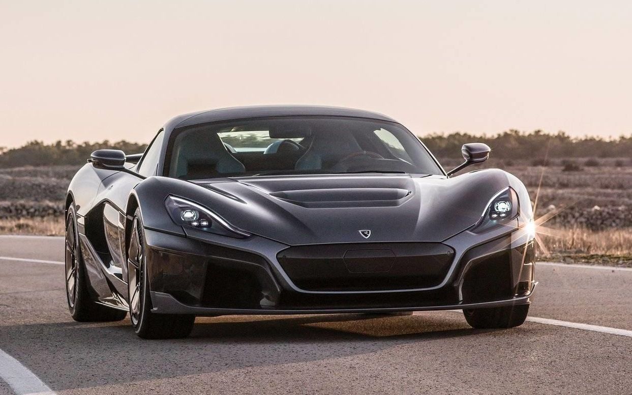 地平线5你确定这是一辆电车你这不是跑的太快是飞的太低rimacconcept