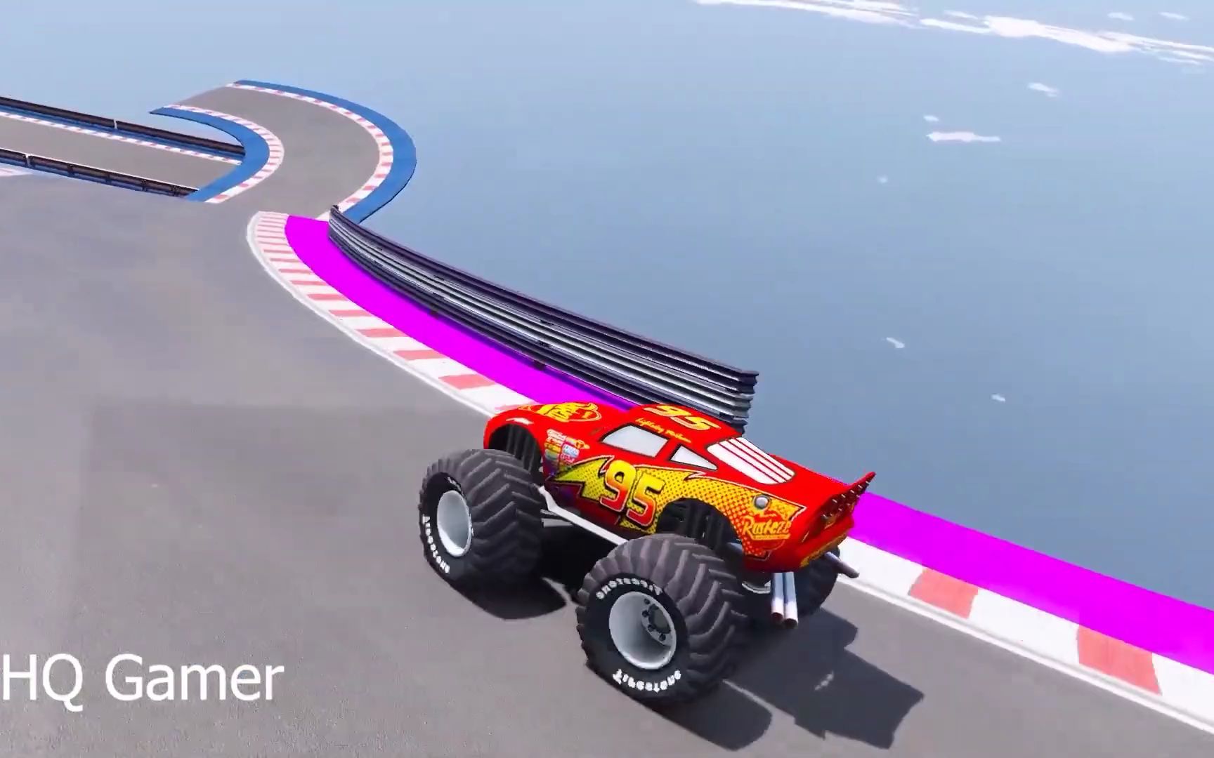 迪士尼儿童卡通汽车乐园95号赛车和托马斯火车人和蜘蛛侠互动游戏