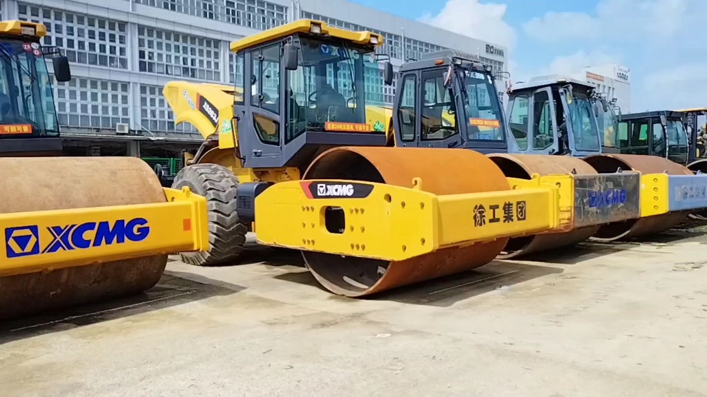 二手26吨压路机出售 Used XCMG 26 ton road roller sale NEW Product哔哩哔哩bilibili