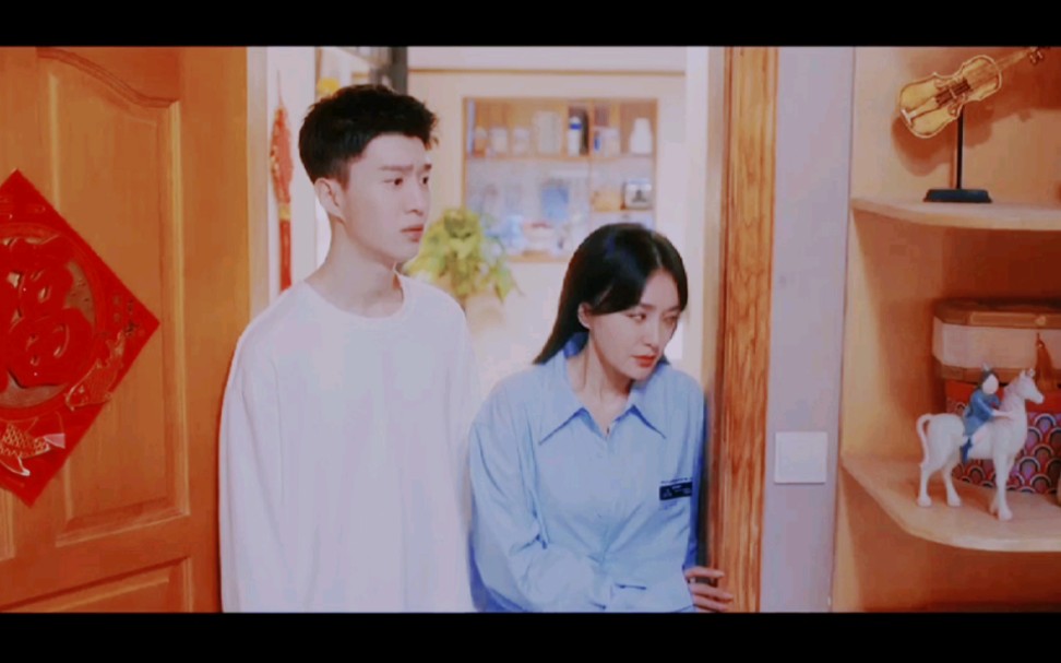 【范丞丞72秦岚】忠犬会撩小奶狗和成熟美艳大姐姐,这对年下cp可真