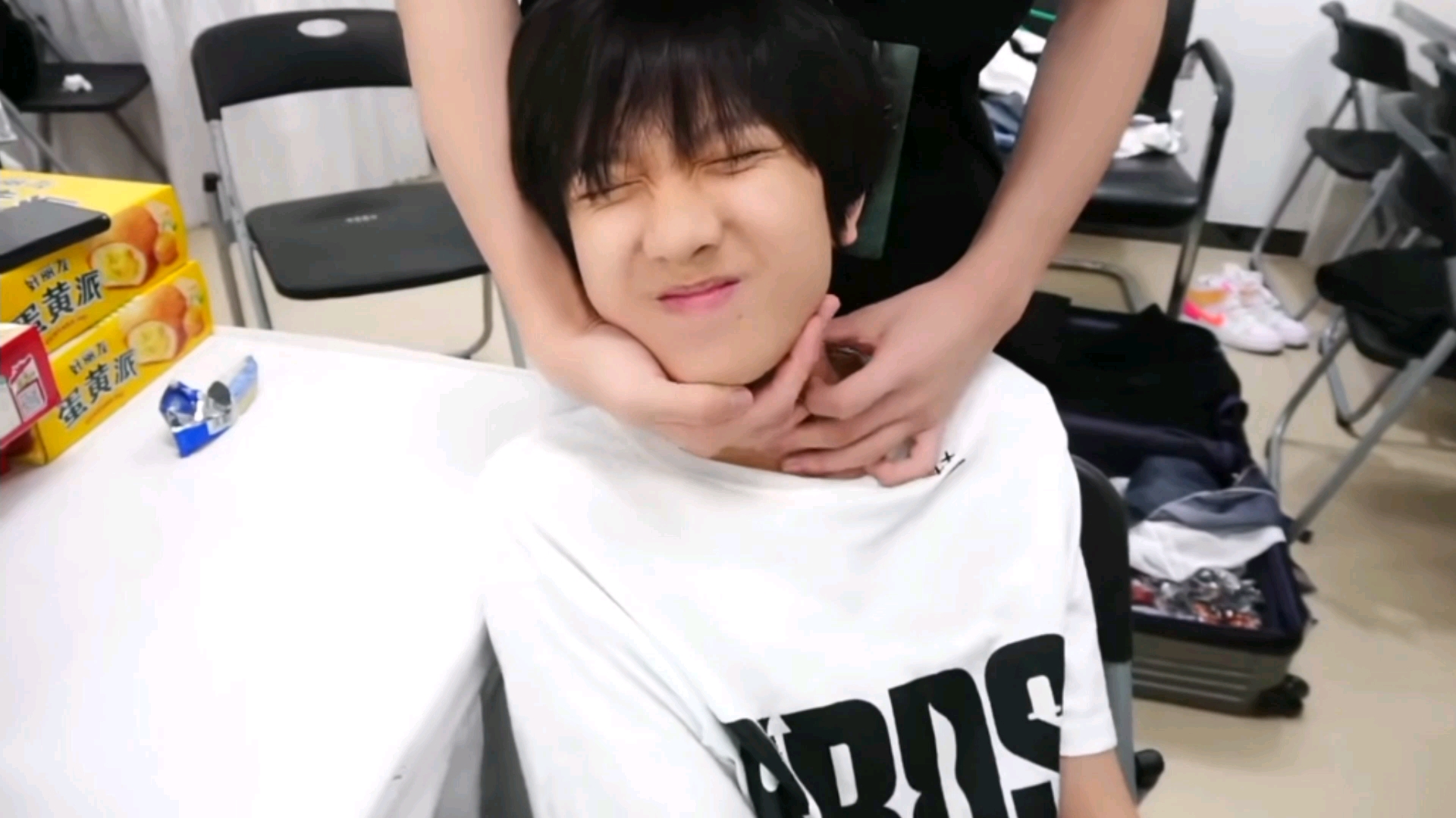 童禹坤毛哥看来你很会呀超长音