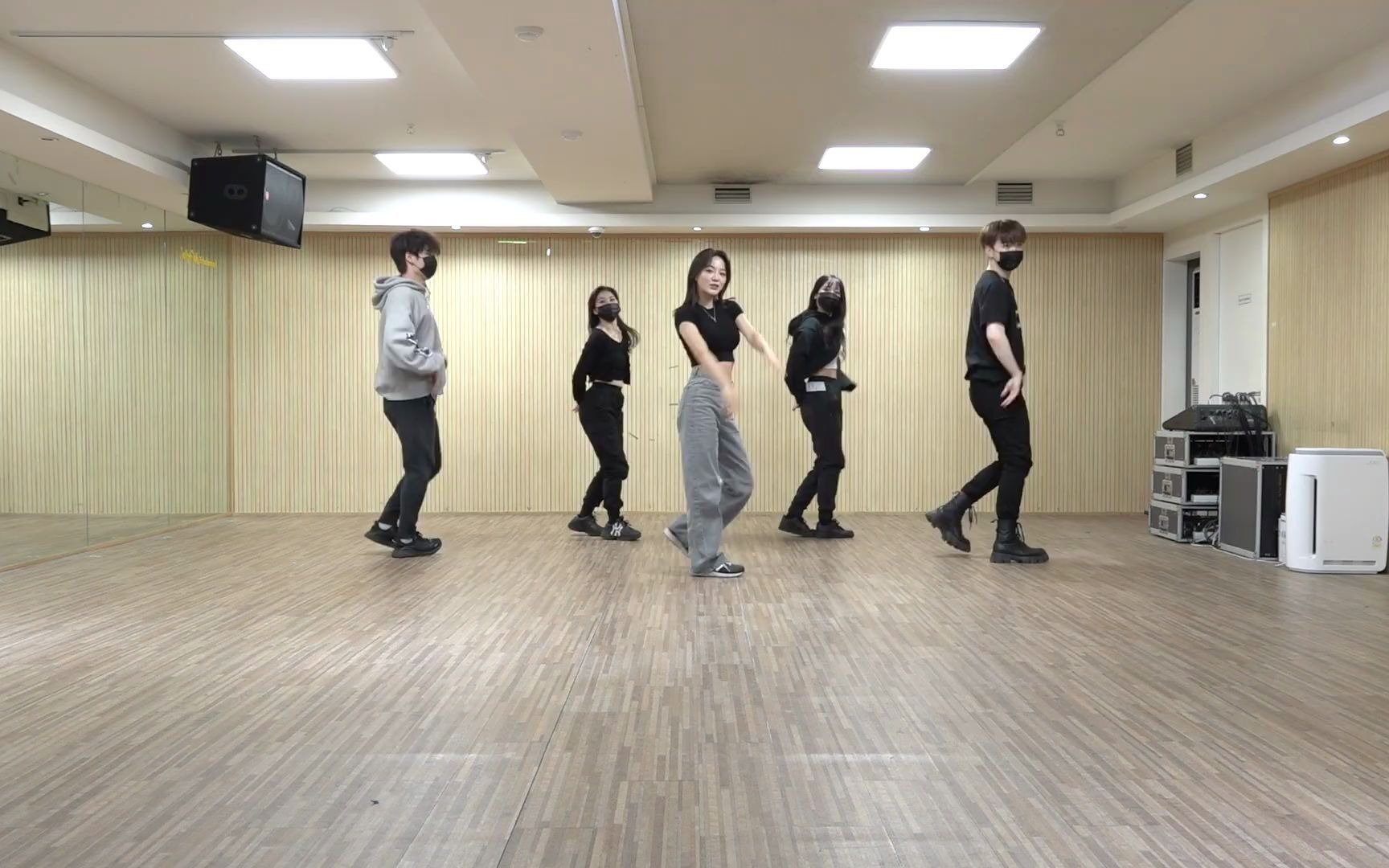 [图]金世正 - 'Warning (Feat. lIlBOI)' Dance Practice Video 舞蹈练习室