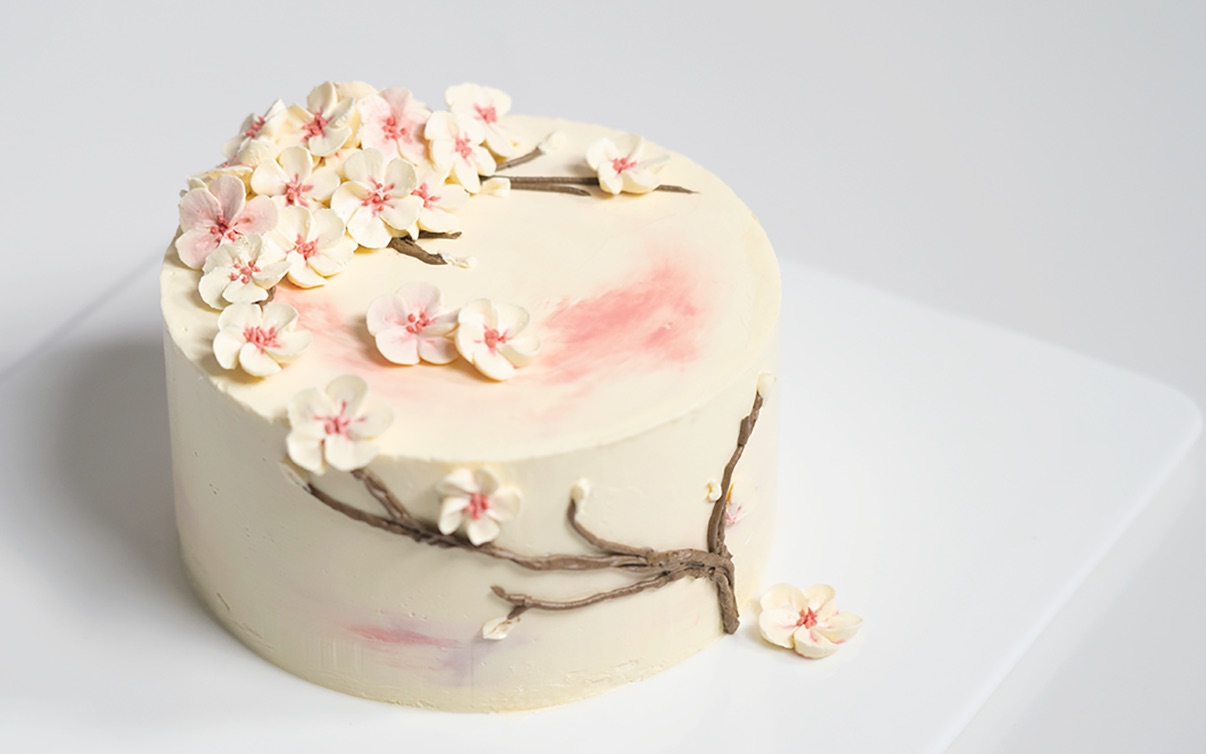 ta在樱花树下等着你 |【意式奶油霜】抹面裱花～sakura cake