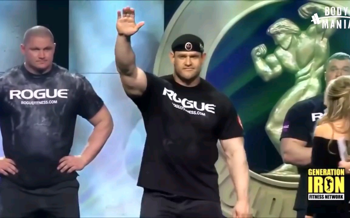 俄罗斯军帽壮汉(18阿诺德壮汉硬拉赛上喷鼻血那位)