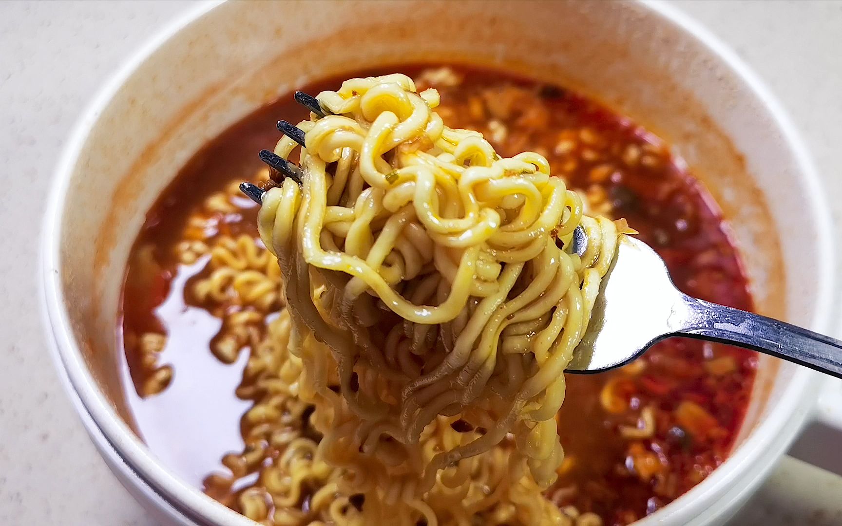 泡方便面要想好吃秘诀在于老干妈你学废了吗