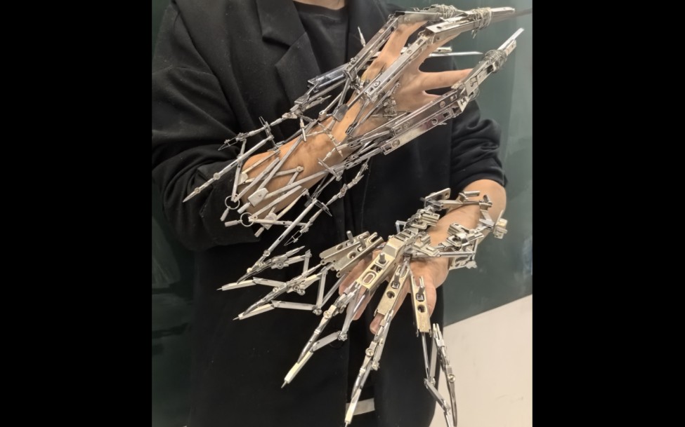 纯手工自制机械手与机械爪,双手持机械臂,试问有哪个男生能拒绝!