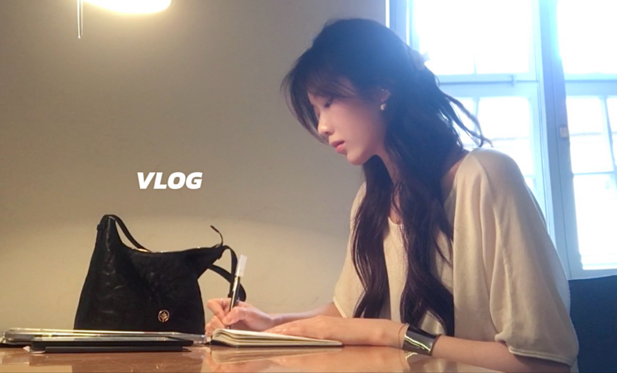 vlog 她的七月📖读书/徒步/自习/书画店上班/和朋友見面…