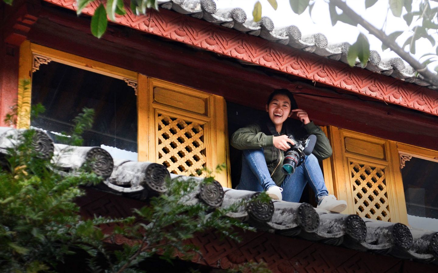 18岁上海少女隐居深山10年不上学还能月入2万