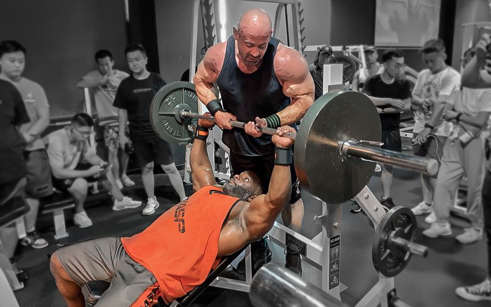 【gasp】首发:看布兰奇沃伦&强尼杰克逊的野蛮拉练丨钢铁之旅中国行