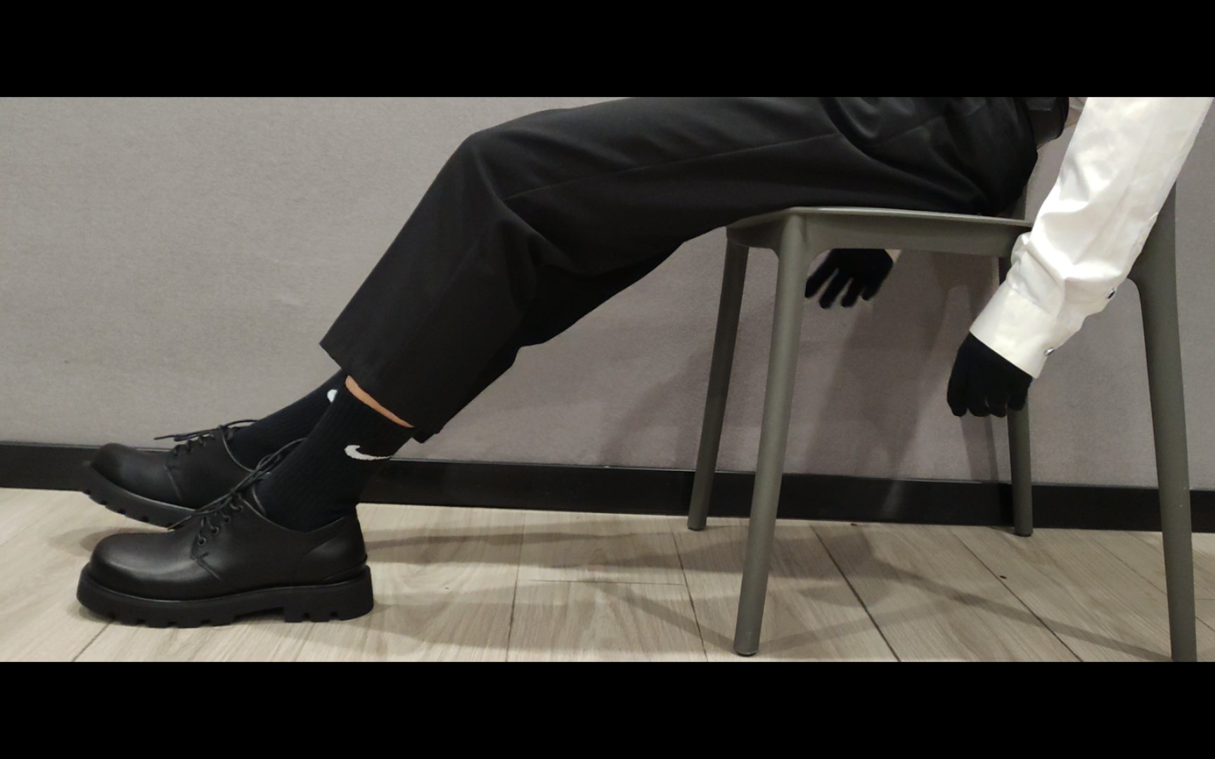 黑袜男大的意外