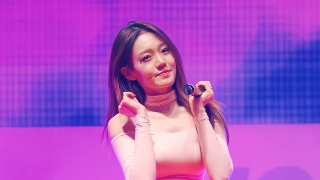 【4K超高清画质修复】BAMBINO 151024  朴恩率   -   oppa oppa