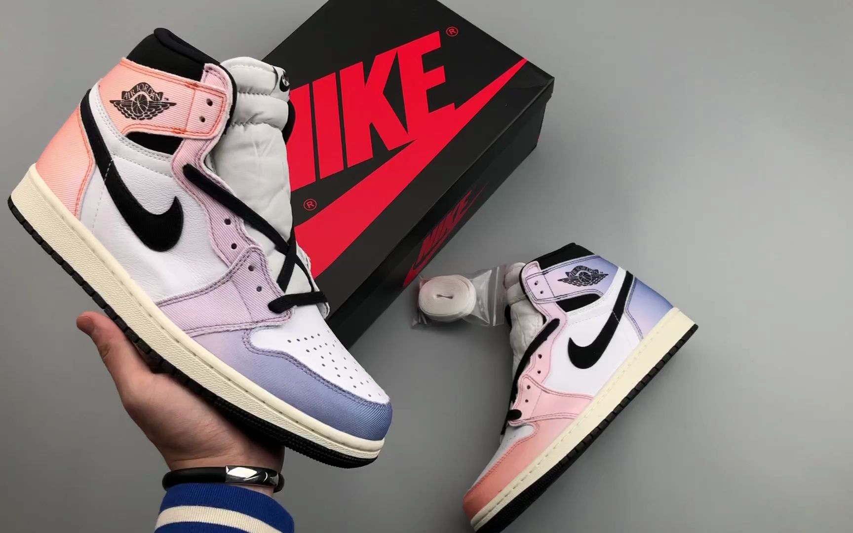 耐克nikeair jordan 1 mid 复古动漫 麂皮 aj1中帮运动休闲鞋北卡蓝