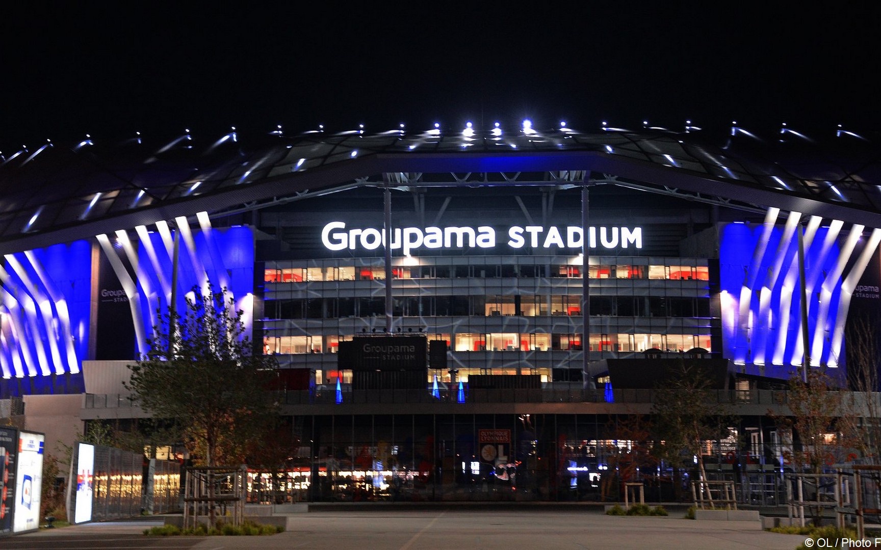 欧洲看球记01-2018年11月08日里昂在主场groupama stadium被霍芬海姆