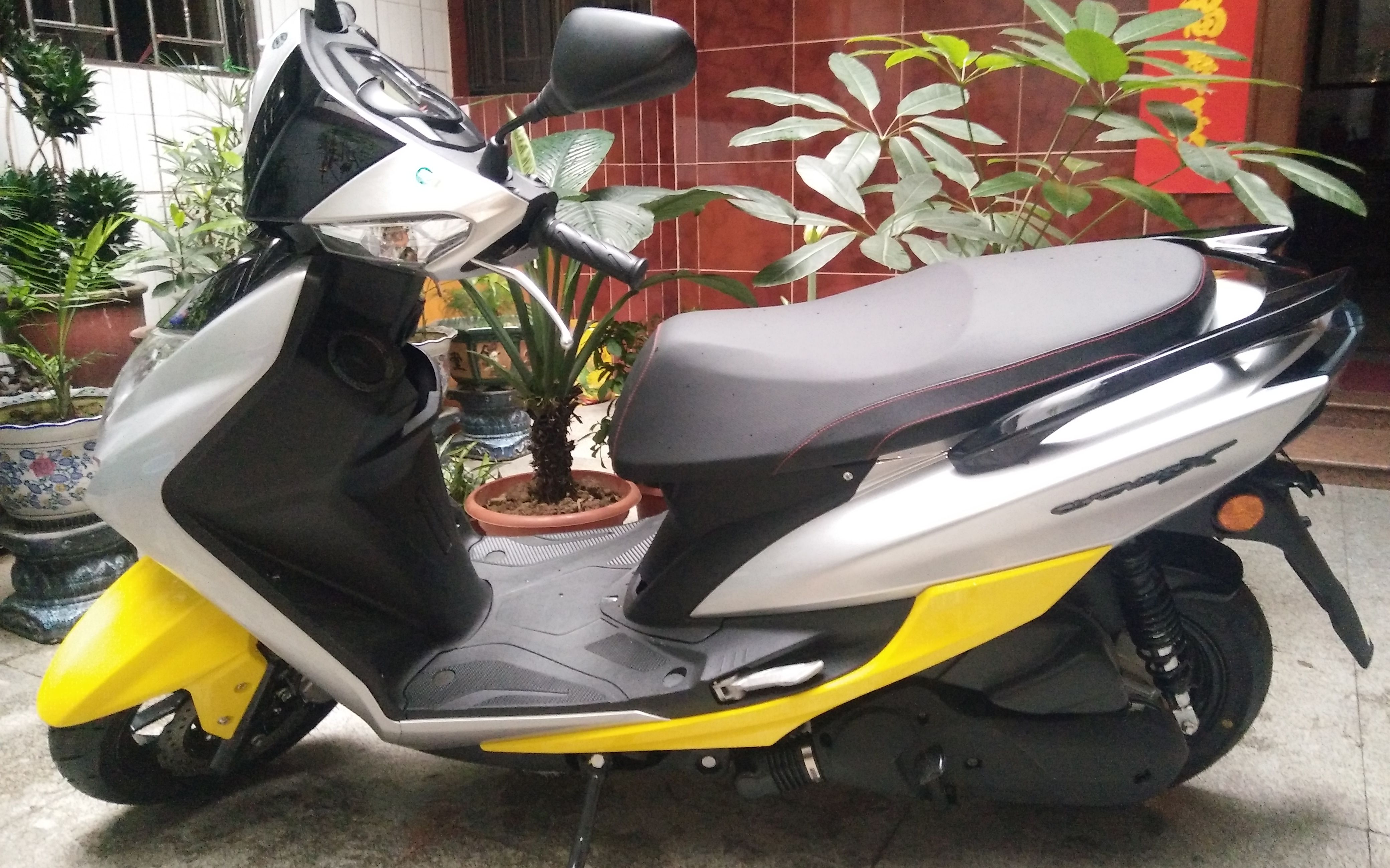 今天好高兴喜提劲战4代