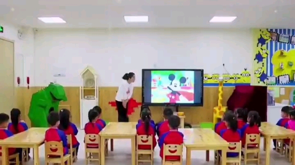 幼儿园中班数学公开课《圆圆的西瓜》幼儿园中班数学公开课《圆圆的西瓜》这堂课效果非常不错,好评2023年新课,【课堂实录+教案+ppt+反思+教具打印...