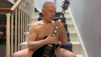 Download Video: Robert Fripp 宣布加入OnlyFans！