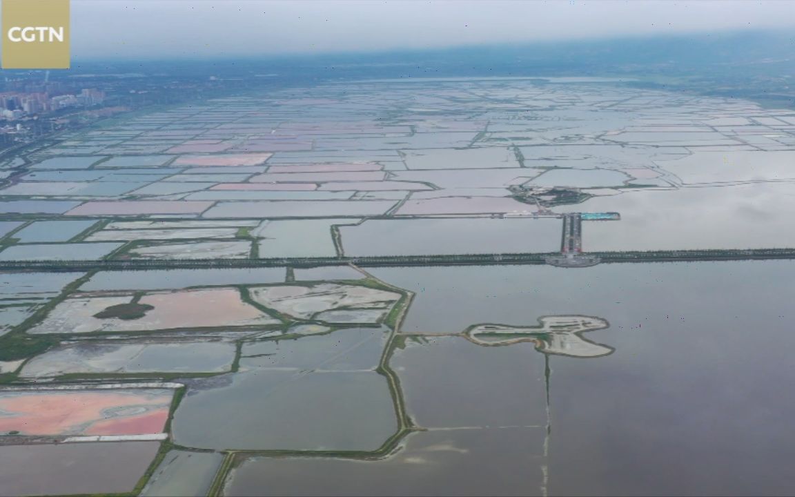 [图]山西运城盐湖雨后美景如画，云雾缭绕如同仙境【资讯】【英字】