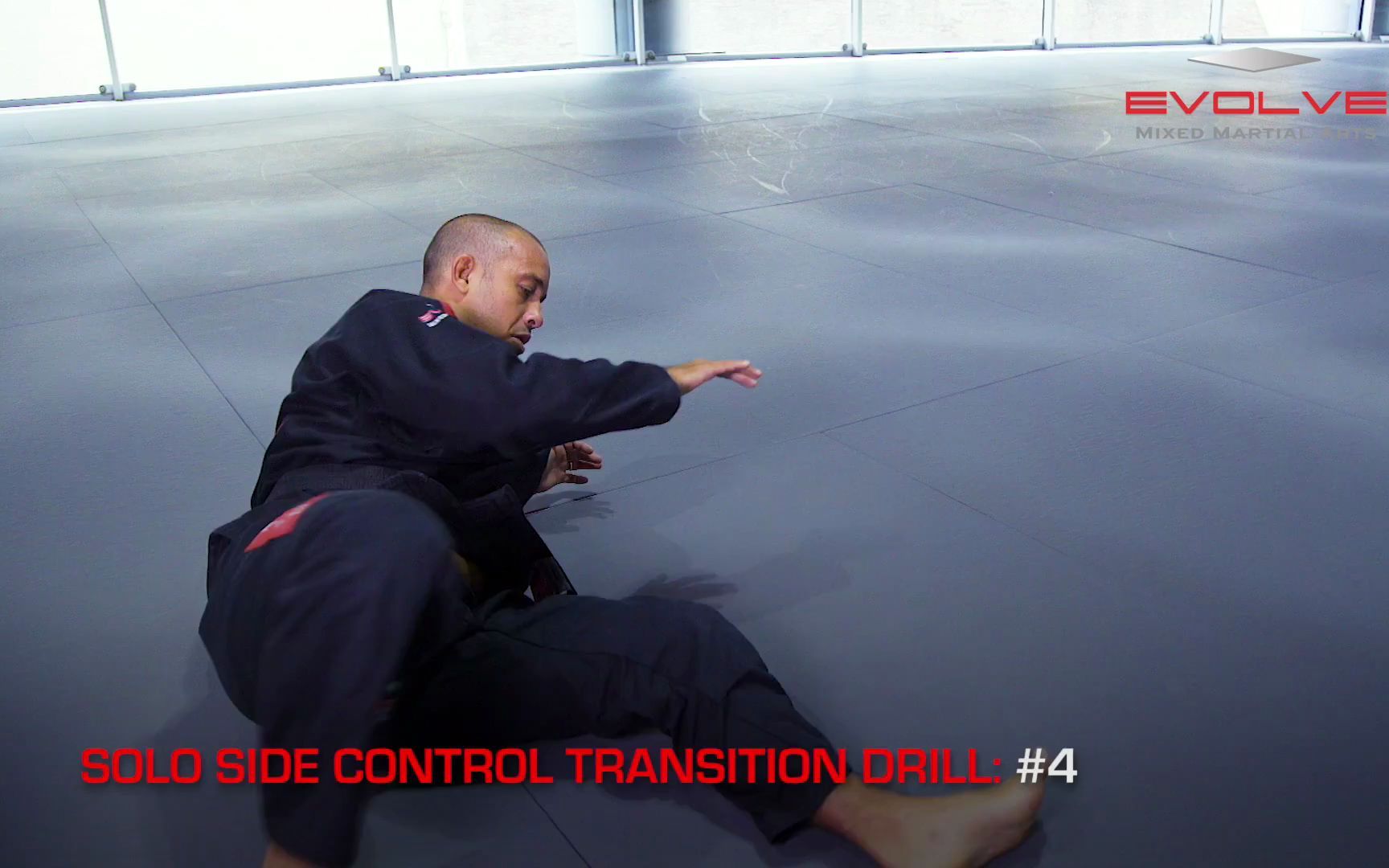 [图]BJJ - 5 Solo Side Control Transition Drills Evolved战队的solo drill