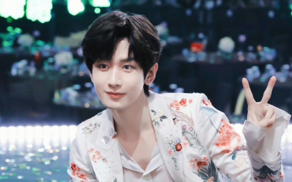 绿海 尖叫只为你——成毅