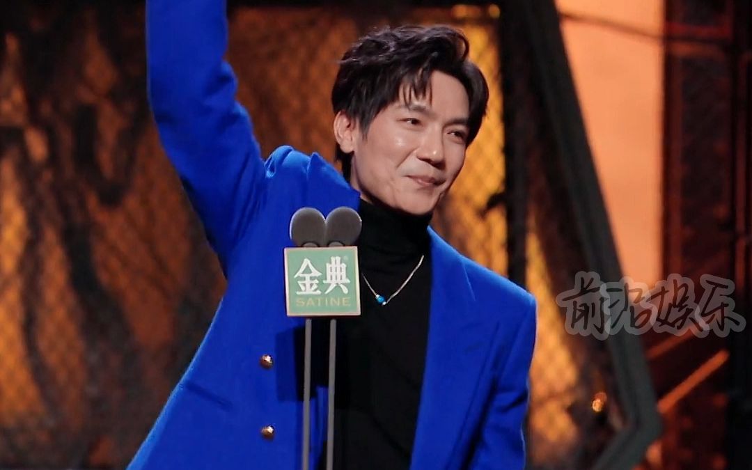 陈楚生披荆斩棘双料冠军