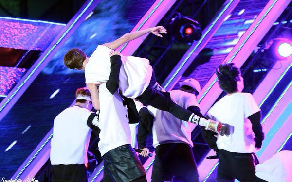 【韩国虎队】bts 燃起来了呢 跆拳道版