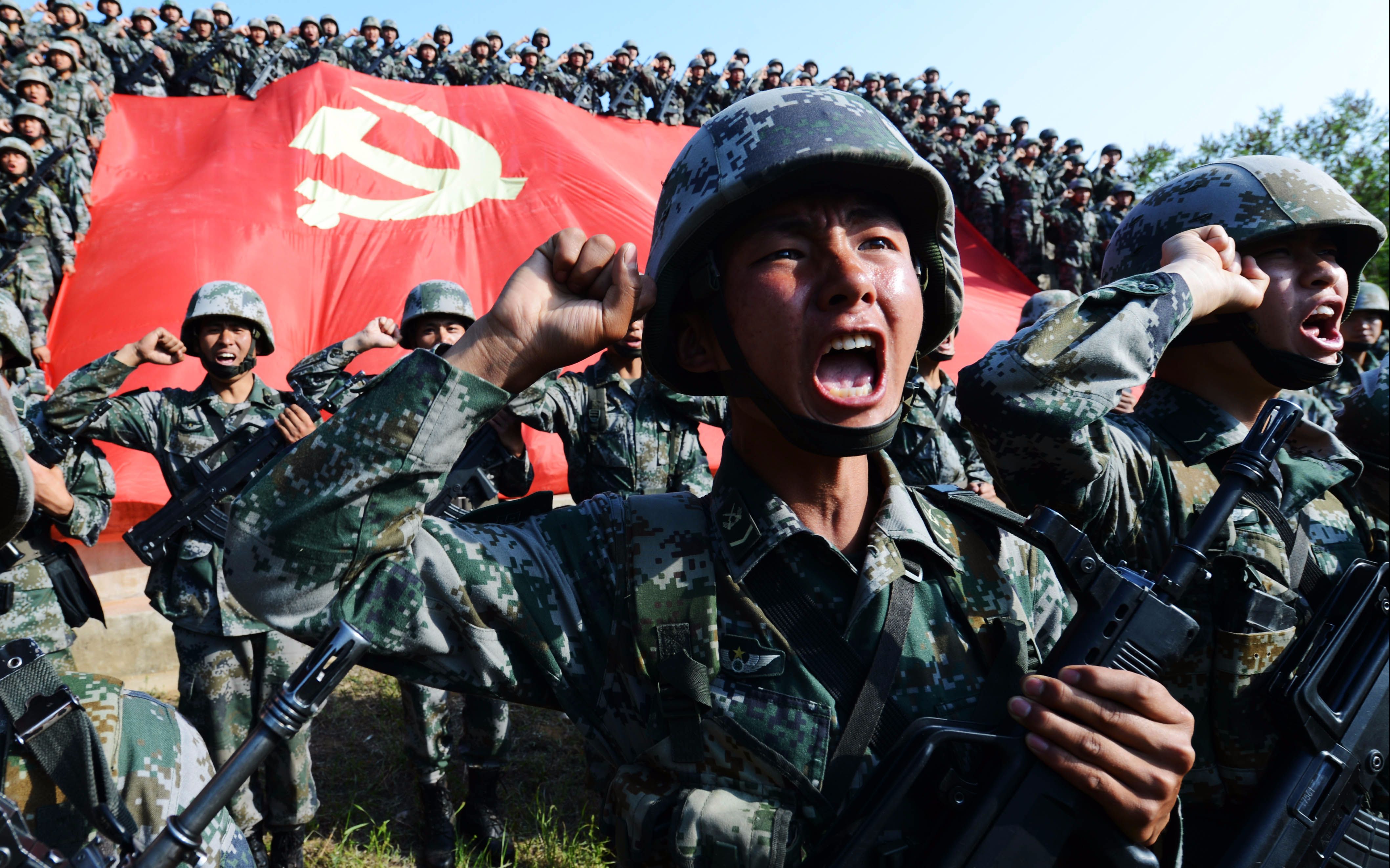 红心向党!中国陆军军事实力展示,超燃!