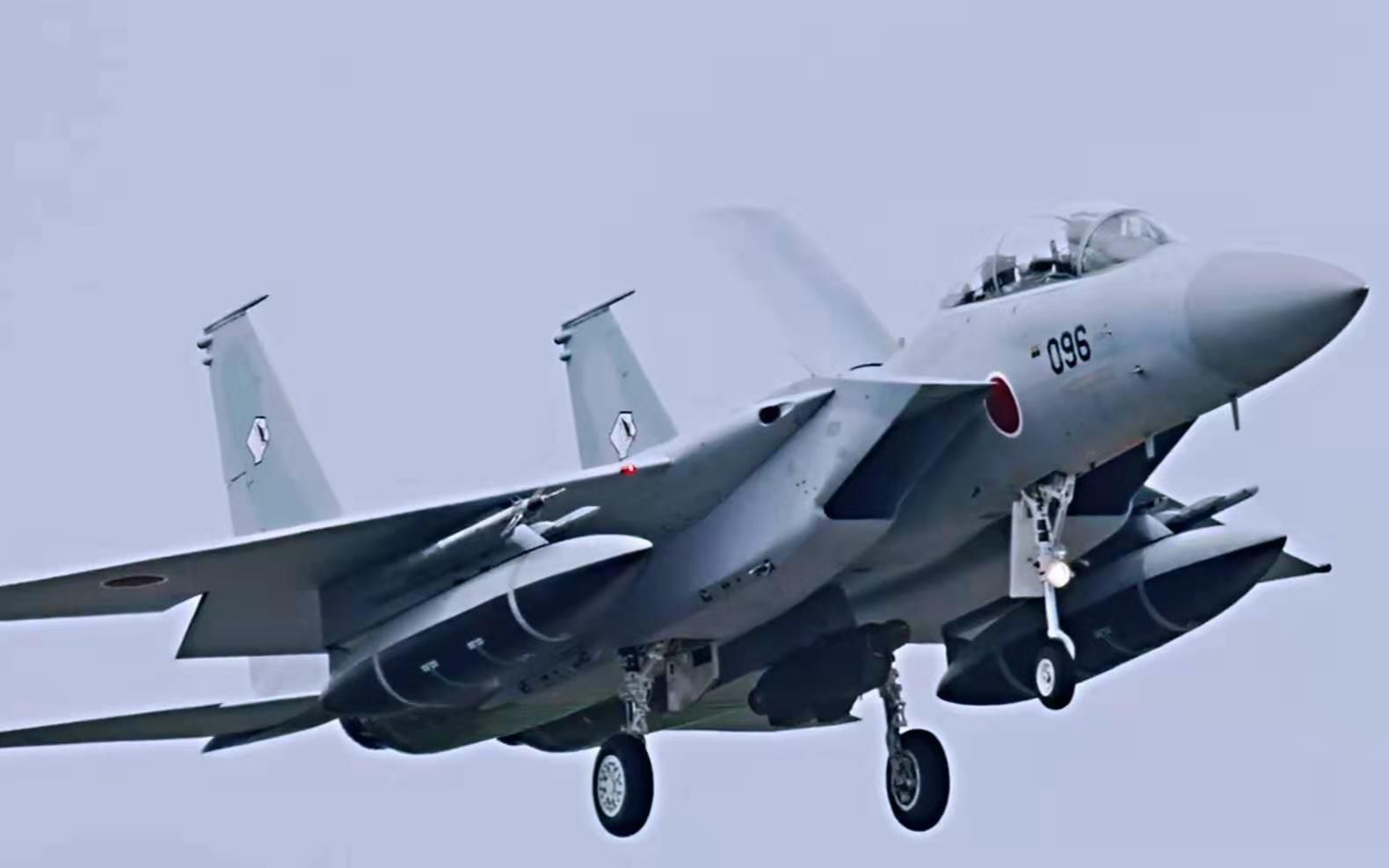 f15老鹰绝对是f14史上最性感的喷气式飞机