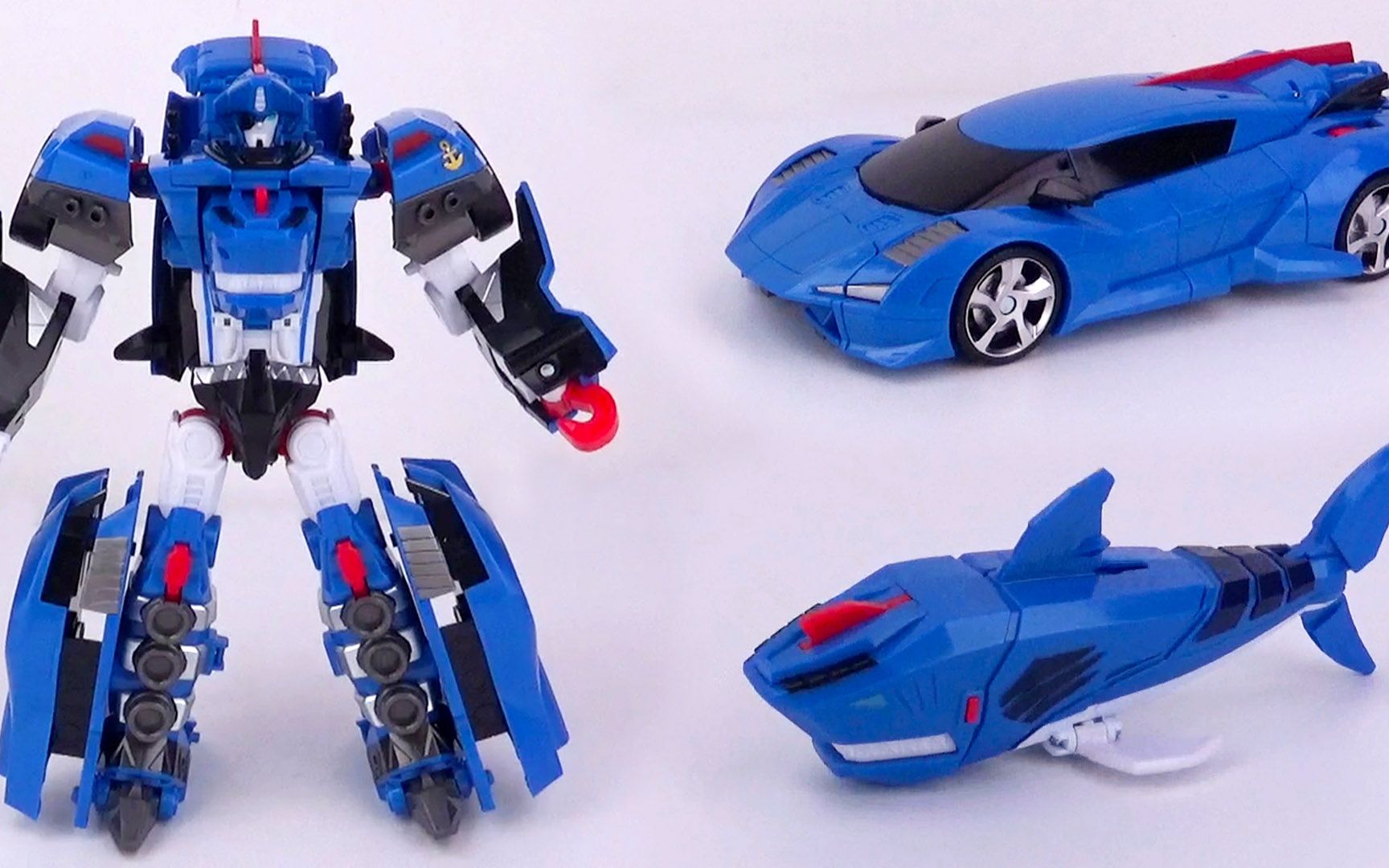 托宝战士新款玩具:骇浪狂鲨变形机甲战士