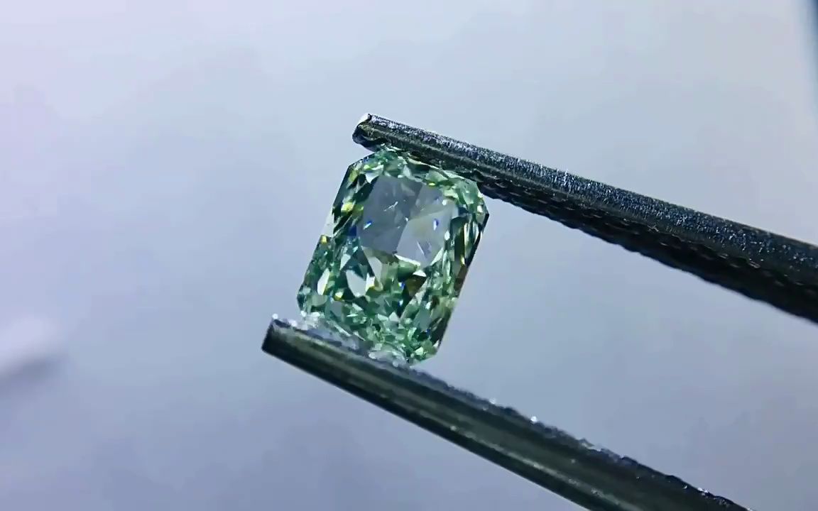 gia天然绿钻石雷帝恩方形高品质裸石彩钻戒指