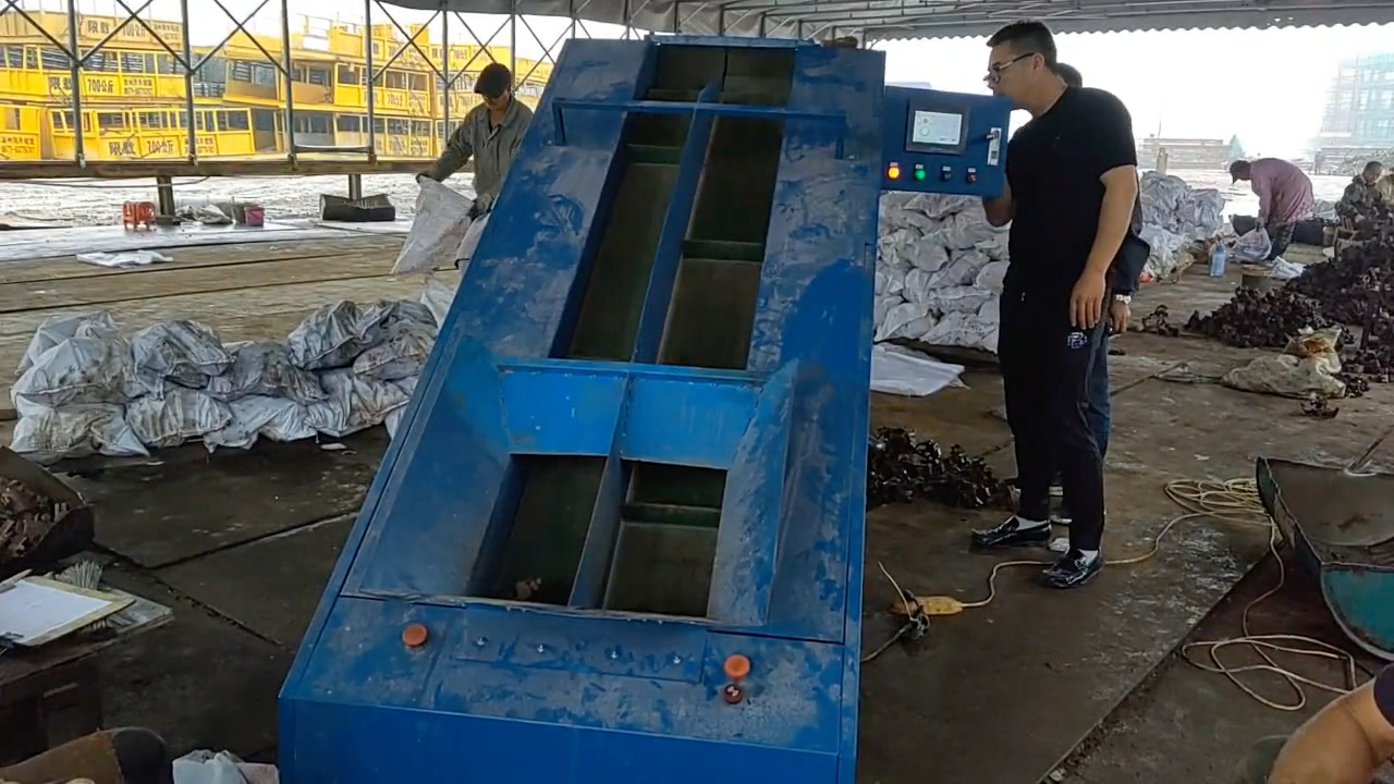 扣件计数上油装袋一体机扣件点数机盘扣修复机钢管调直机方管调直机切