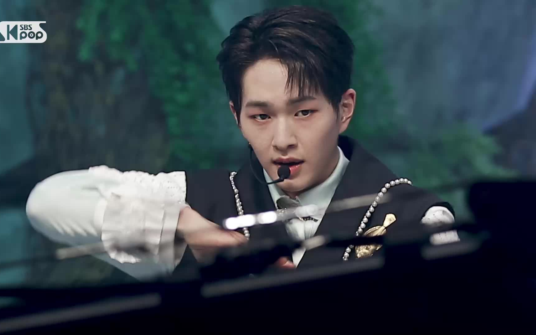 210418 温流atlantis  (shinee onew fancam)│@sbs inkigayo~1