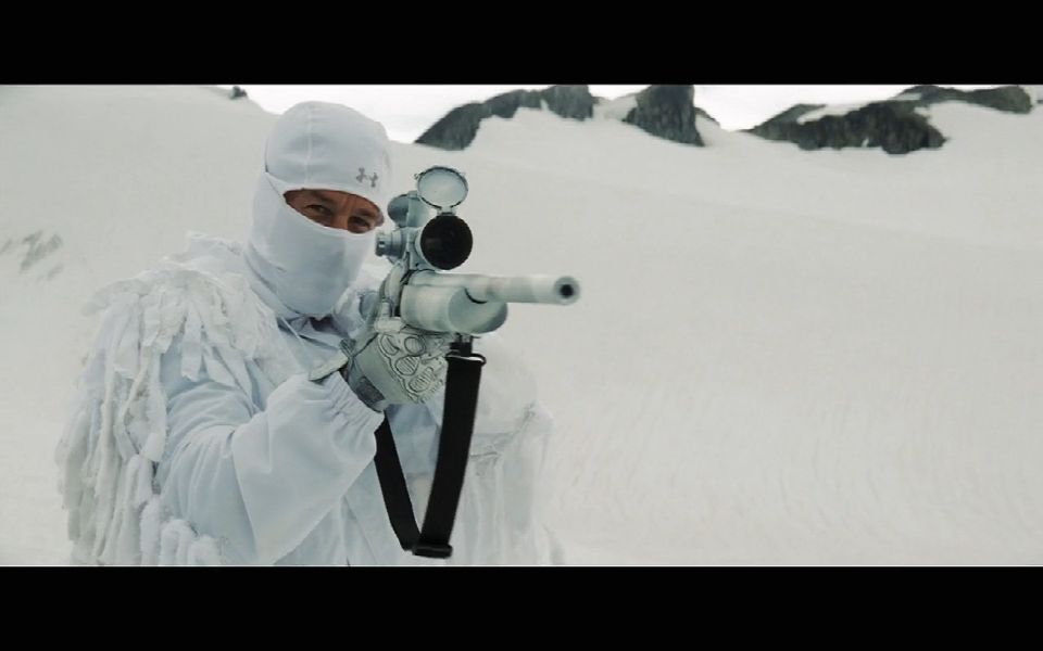 雪地篇:一部谍中谍式的狙击片,把各种气候场景的伪装演绎到极致哔哩哔哩bilibili