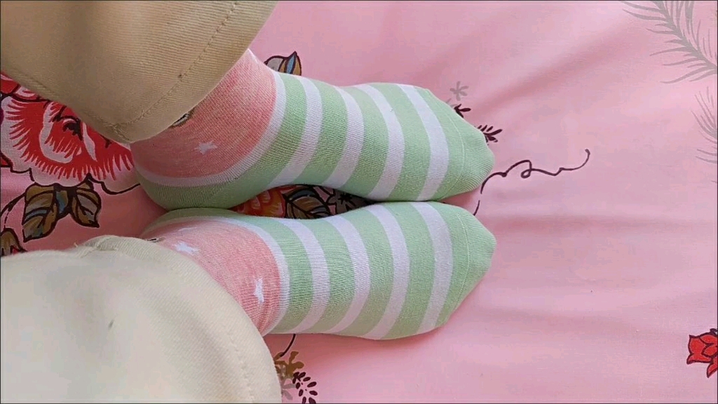 漂亮时尚长棉袜