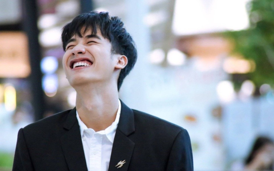 【tay林阳个人安利向】你笑起来真好看