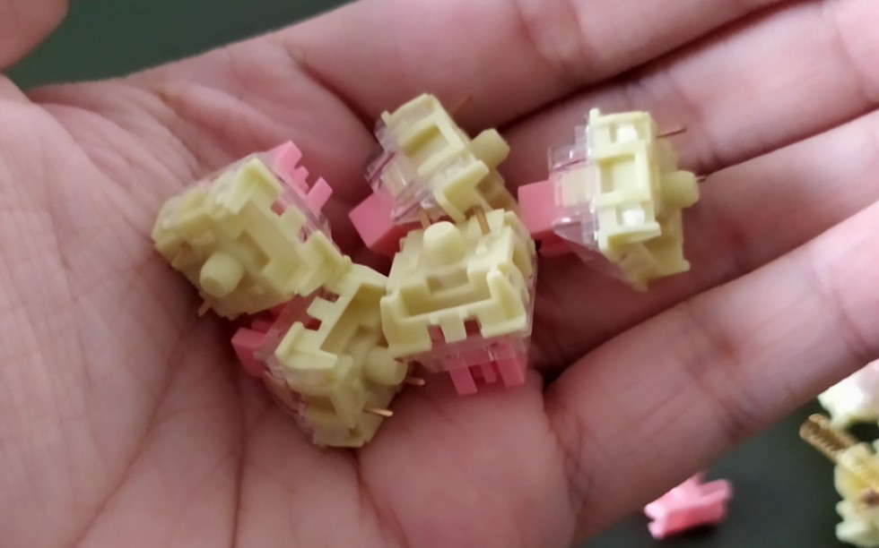 活动作品骚气的轴体又增加了ttc金粉轴上手体验