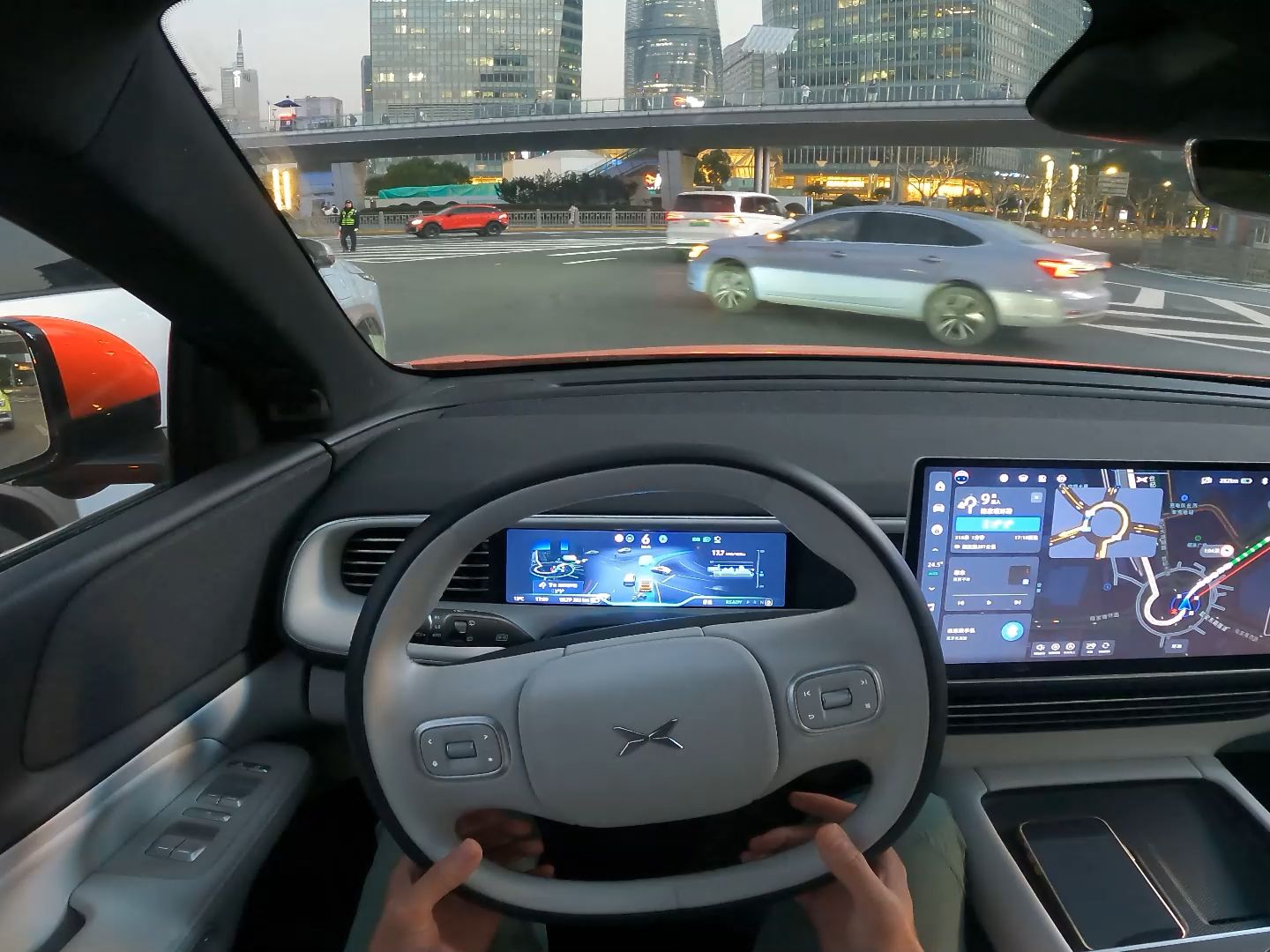 小鹏g6 xngp 通过环岛 #小鹏 #g6 #xngp #环岛 #智能驾驶